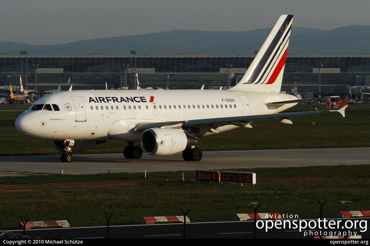 F-GUGA - Air France Airbus A318-111 at Frankfurt International Airport (FRA/EDDF) taken by Michael Schütze | openspotter.org | ID: 15144