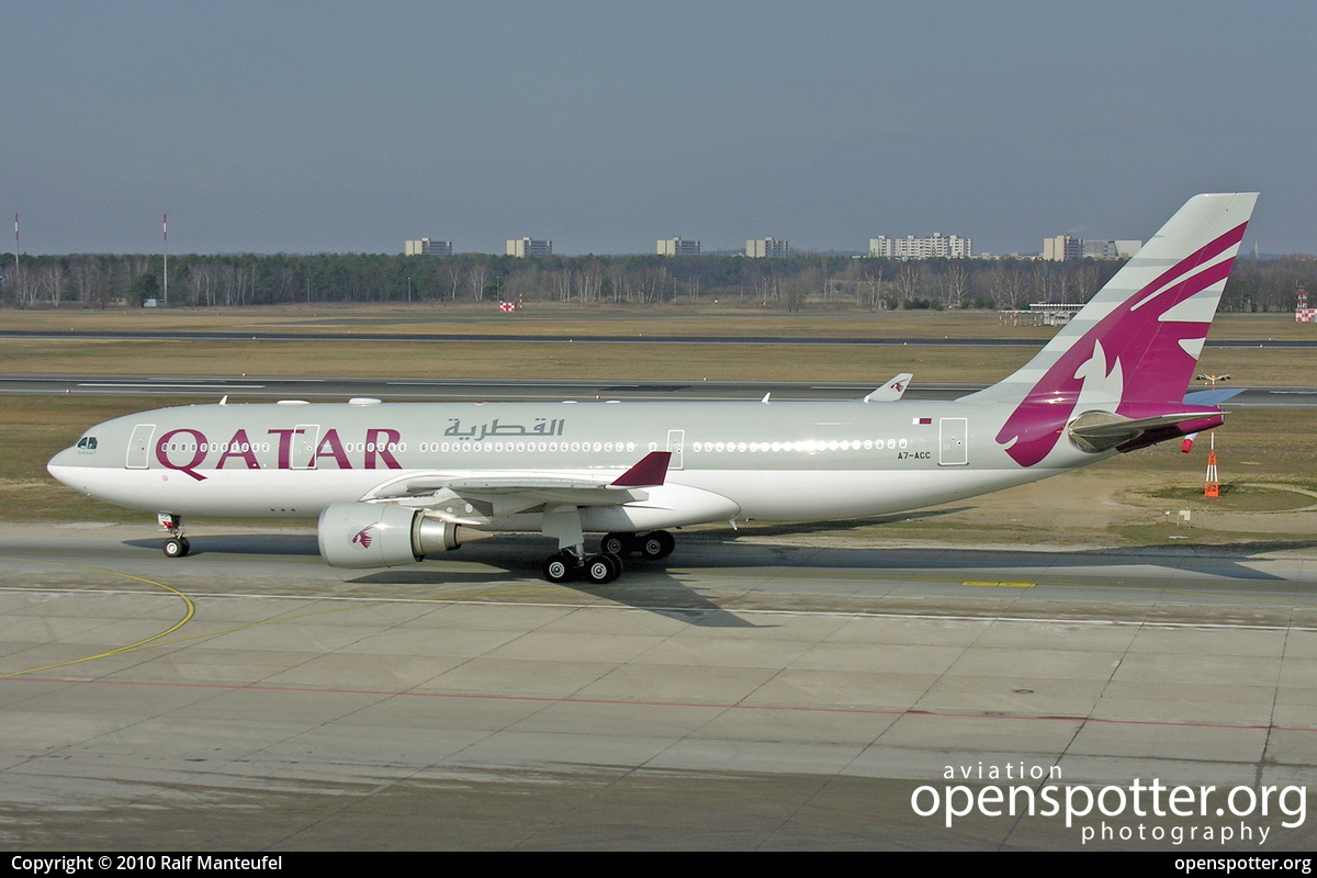 A7-ACC - Qatar Airways Airbus A330-202 at Berlin-Tegel Airport (TXL/EDDT) taken by Ralf Manteufel | openspotter.org | ID: 2081
