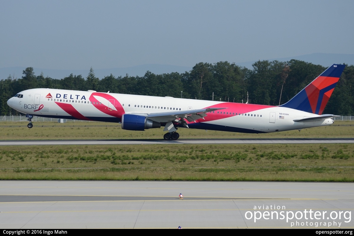 N845MH - Delta Air Lines Boeing 767-432(ER) at Frankfurt International Airport (FRA/EDDF) taken by Ingo Mahn | openspotter.org | ID: 40240