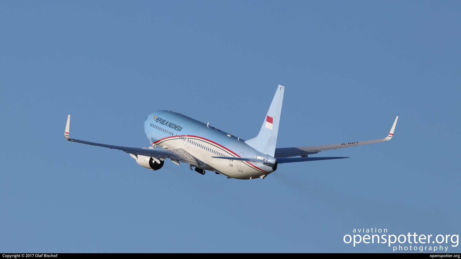 A-001 - Indonesia Government Boeing 737-8U3(WL) BBJ2 at Hamburg Airport (Fuhlsbüttel Airport) (HAM/EDDH) taken by Olaf Bischof | openspotter.org | ID: 66354