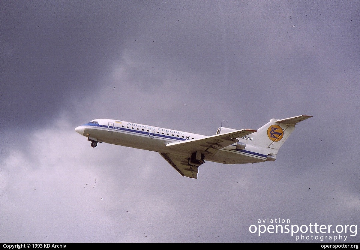 UR-42544 - Air Ukraine Yakovlev Yak-42 at Manchester Airport (MAN/EGCC) taken by KD Archiv | openspotter.org | ID: 61563