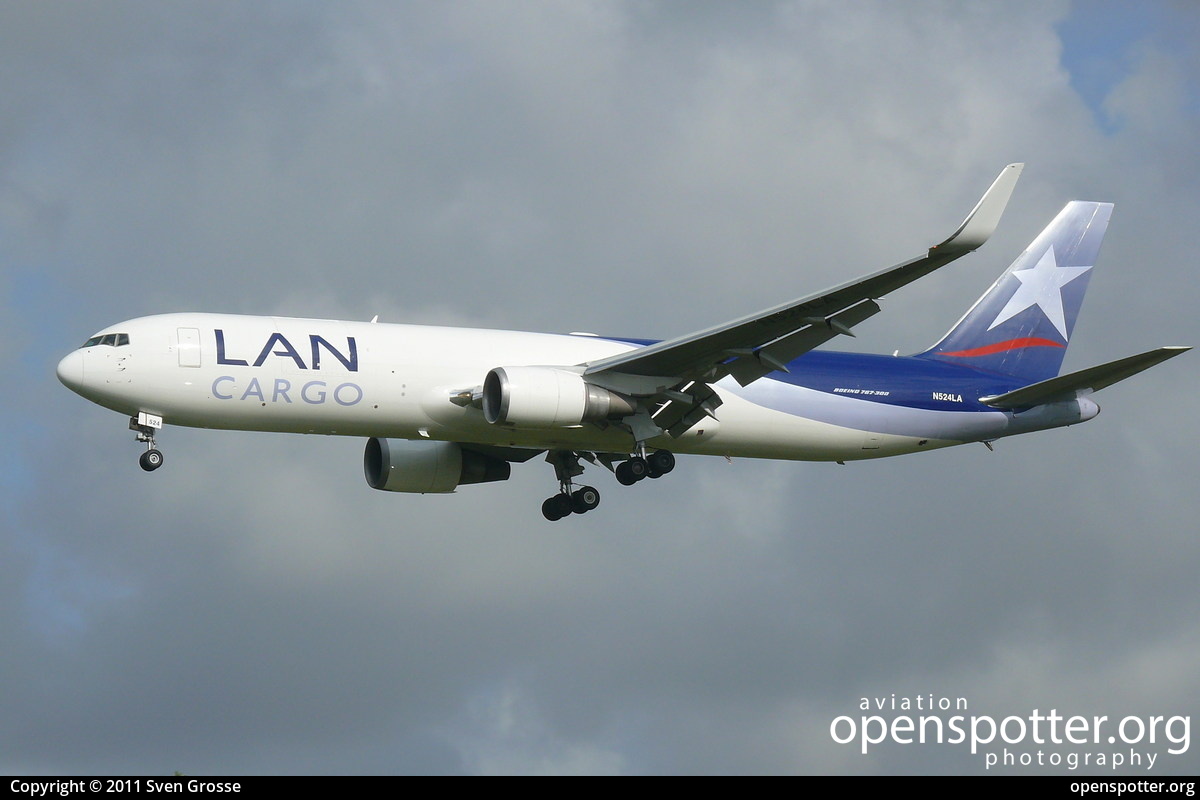 N524LA - LAN Cargo Boeing 767-346ERF at Schiphol Airport (AMS/EHAM) taken by Sven Grosse | openspotter.org | ID: 1907