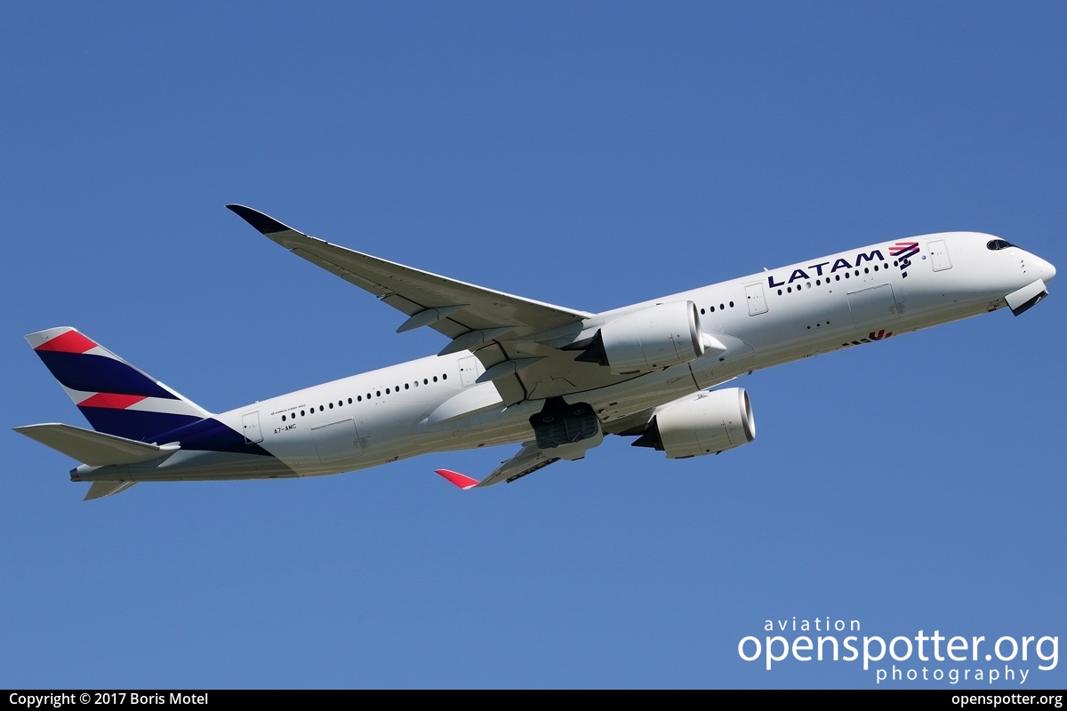 A7-AMC - Qatar Airways Airbus A350-941 at Franz Josef Strauss International Airport (MUC/EDDM) taken by Boris Motel | openspotter.org | ID: 43307