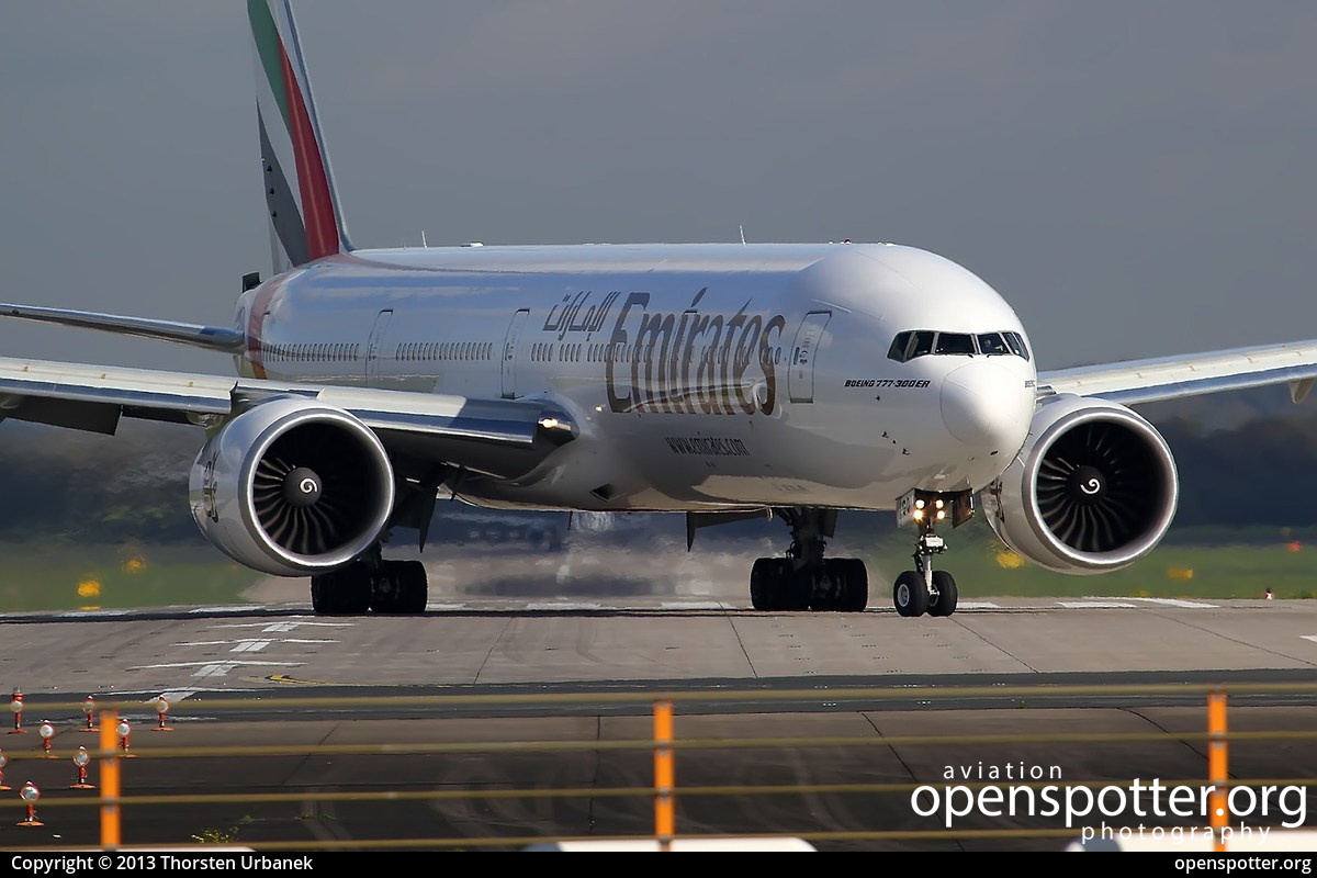 A6-EGQ - Emirates Boeing 777-36N(ER) at Düsseldorf International Airport (DUS/EDDL) taken by Thorsten Urbanek | openspotter.org | ID: 14519