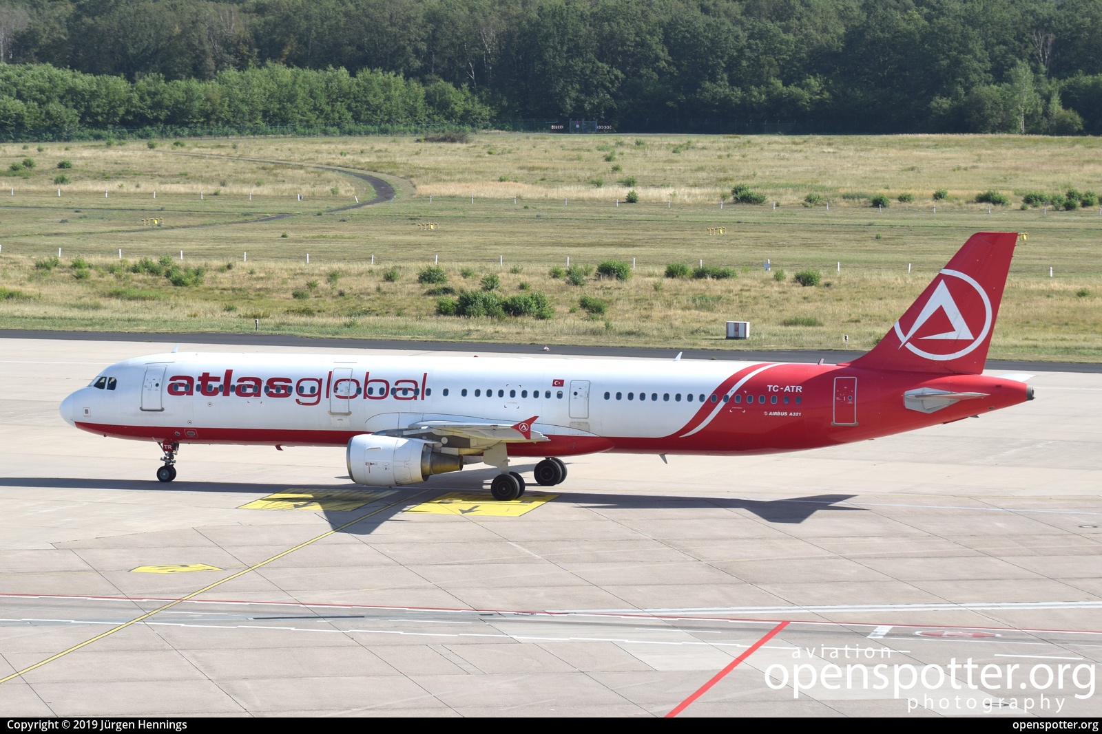 TC-ATR - AtlasGlobal Airbus A321-211 at Cologne Bonn Airport (Köln/Bonn - Konrad Adenauer) (CGN/EDDK) taken by Jürgen Hennings | openspotter.org | ID: 63662