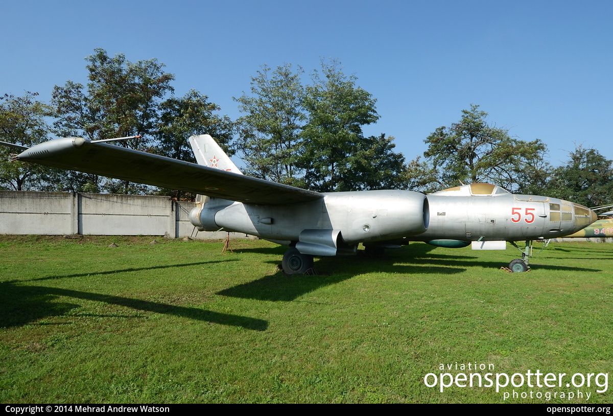55 - Hungarian Air Force Ilyushin Il-28 at Szolnok (LHSN) taken by Mehrad Andrew Watson | openspotter.org | ID: 19372