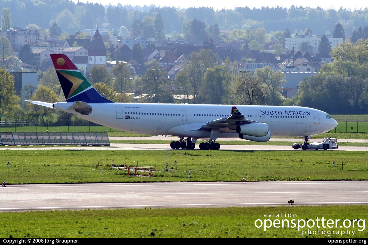 ZS-SLE - South African Airways Airbus A340-212 at Zurich International Airport (ZRH/LSZH) taken by Jörg Graupner | openspotter.org | ID: 5353