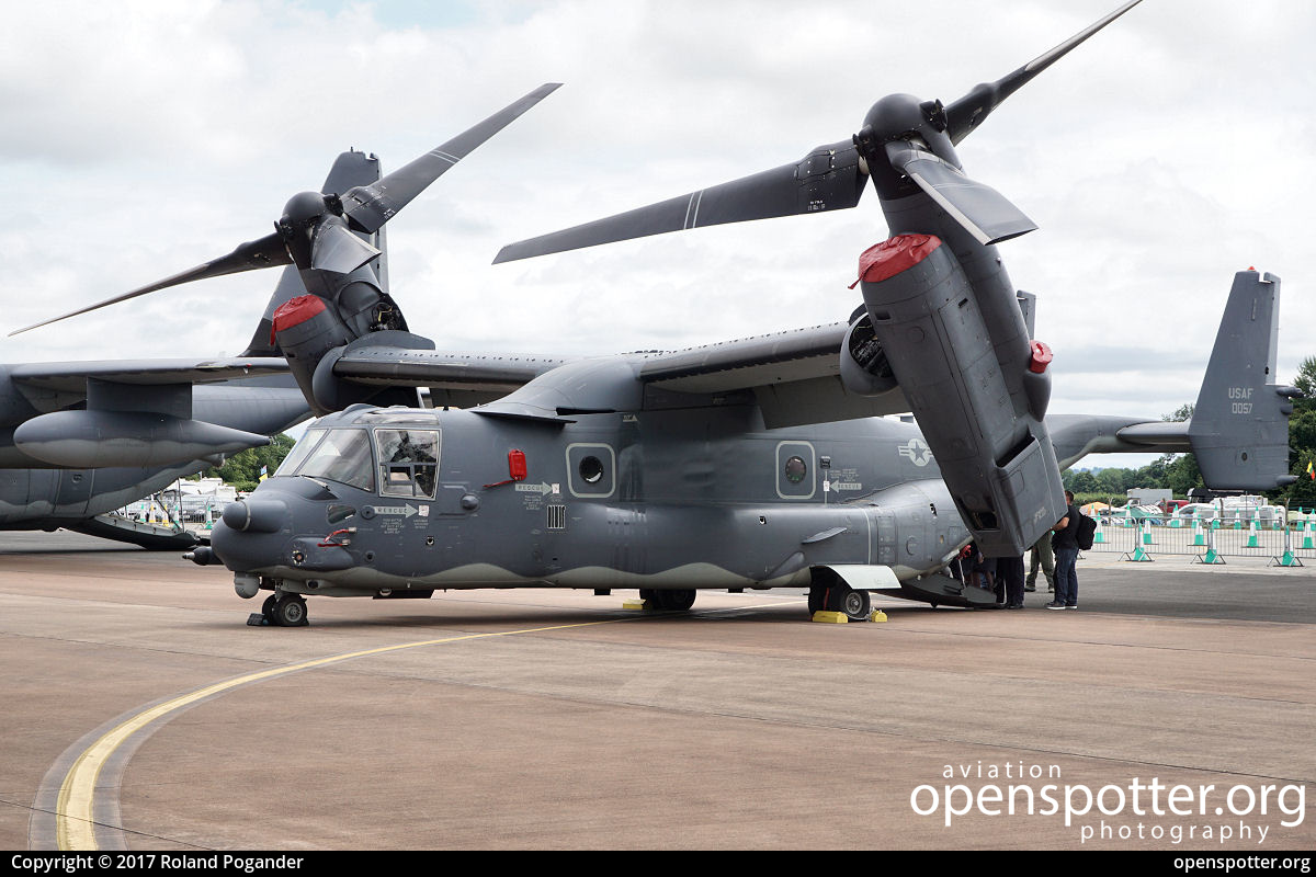 11-0057 - US Airforce (USAF) Bell-Boeing V-22 Osprey at RAF Fairford (FFD/EGVA) taken by Roland Pogander | openspotter.org | ID: 49338