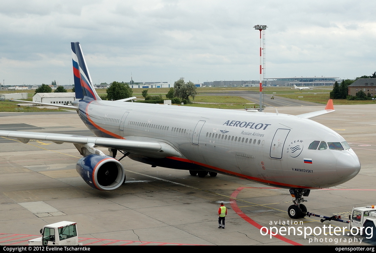 VQ-BCU - Aeroflot Russian Airlines Airbus A330-343X at Berlin-Schönefeld International Airport (SXF/EDDB) taken by Eveline Tscharntke | openspotter.org | ID: 3265