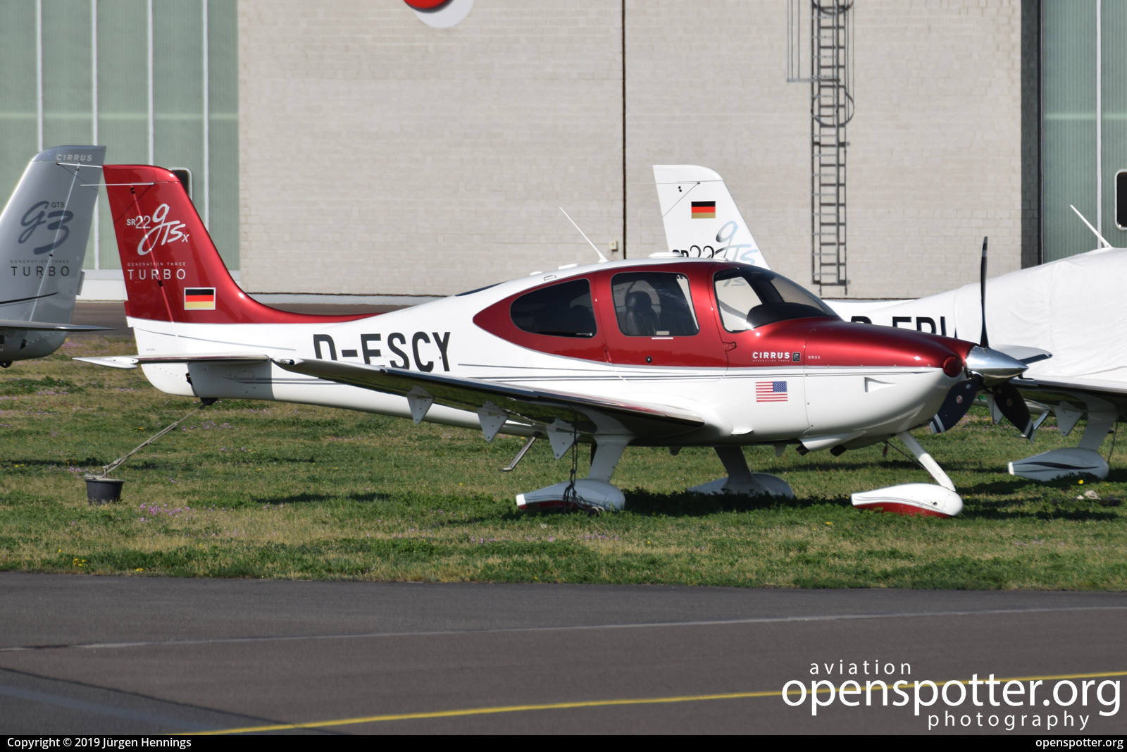 D-ESCY - Private / Untitled Cirrus SR-22 G3 GTS X Turbo at Flugplatz Schönhagen (EDAZ) taken by Jürgen Hennings | openspotter.org | ID: 61543