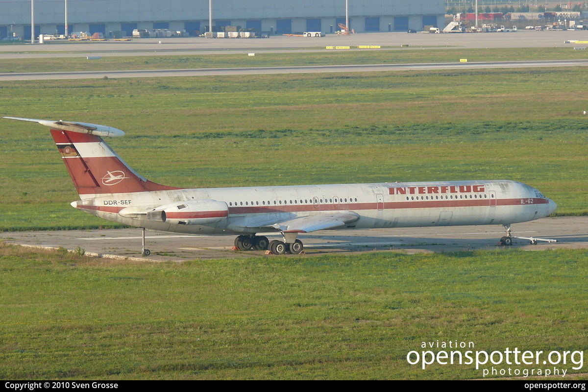 DDR-SEF - Interflug Ilyushin Il-62 at Leipzig/Halle Airport (LEJ/EDDP) taken by Sven Grosse | openspotter.org | ID: 36024