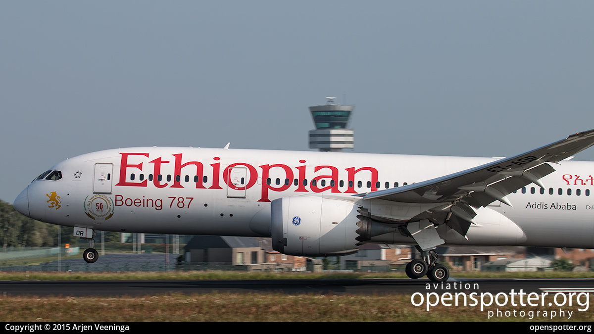 ET-AOR - Ethiopian Airlines Boeing 787-881 Dreamliner at Brussels Airport (Zaventem Airport) (BRU/EBBR) taken by Arjen Veeninga | openspotter.org | ID: 38689