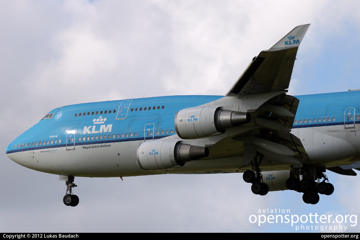 PH-BFU - KLM Royal Dutch Airlines Boeing 747-406(M) at Schiphol Airport (AMS/EHAM) taken by Lukas Baudach | openspotter.org | ID: 4610