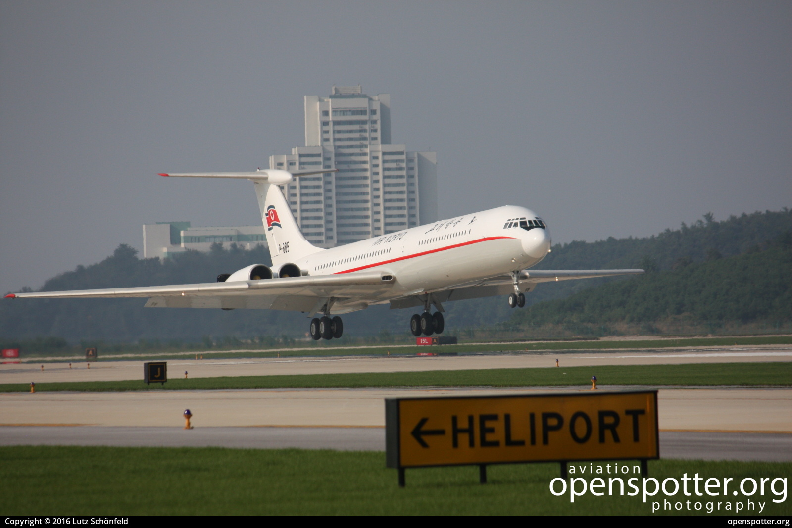 P-885 - Air Koryo Ilyushin Il-62M at Kalma Airport (WOS/ZKWS) taken by Lutz Schönfeld | openspotter.org | ID: 41375