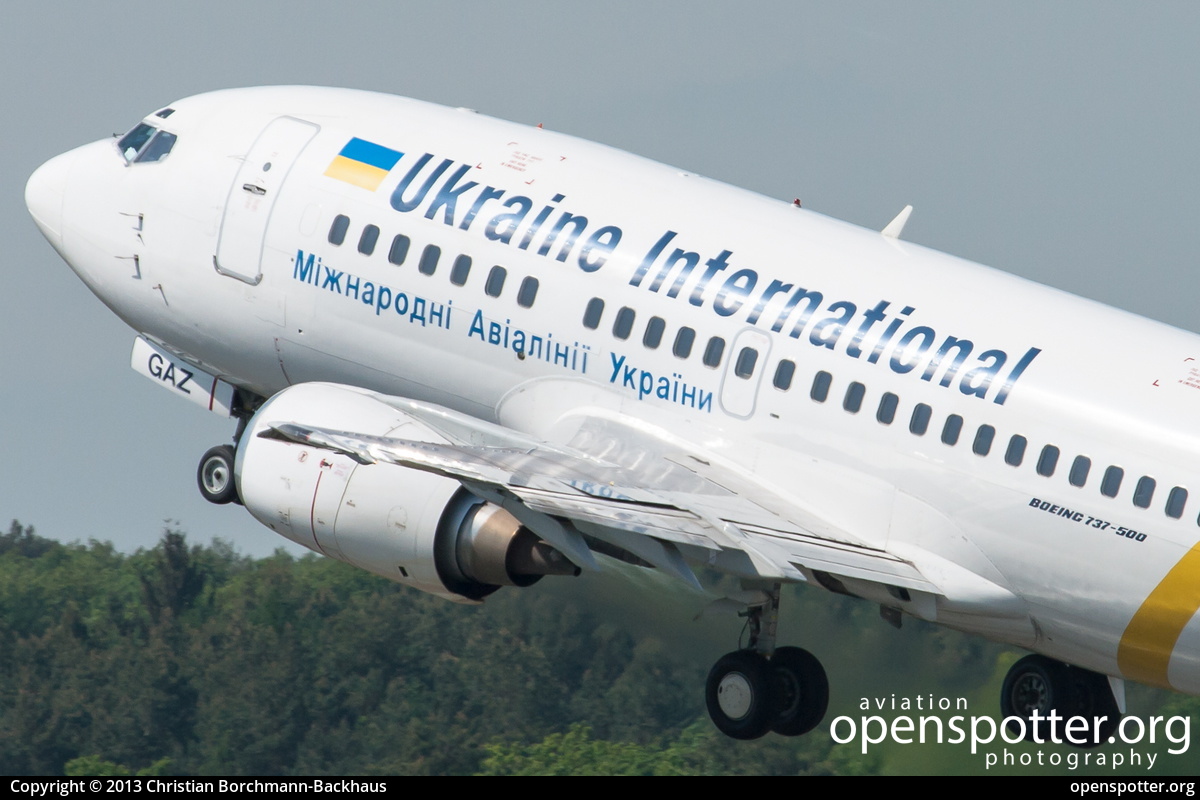 UR-GAZ - Ukraine International Airlines Boeing 737-55D at Berlin-Tegel Airport (TXL/EDDT) taken by Christian Borchmann-Backhaus | openspotter.org | ID: 7161