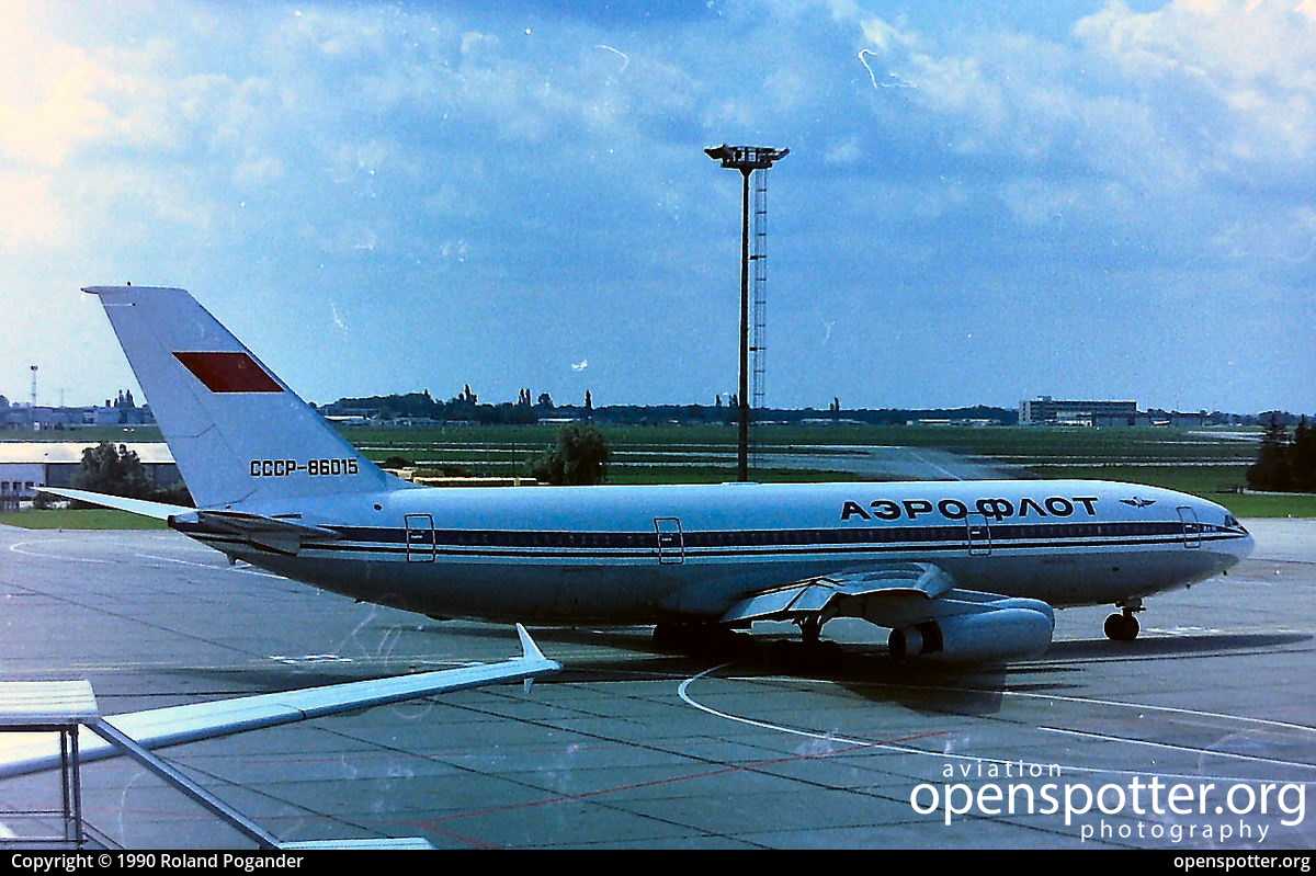 CCCP-86015 - Aeroflot Russian Airlines Ilyushin Il-86 at Berlin-Schönefeld International Airport (SXF/EDDB) taken by Roland Pogander | openspotter.org | ID: 6741