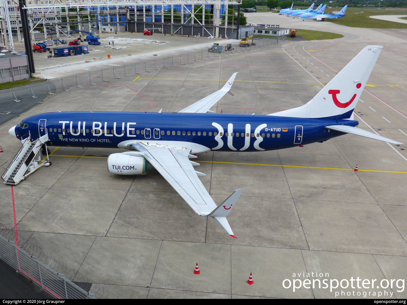 D-ATUD - TUIfly Boeing 737-8K5(WL) at Hanover-Langenhagen Airport (HAJ/EDDV) taken by Jörg Graupner | openspotter.org | ID: 68725