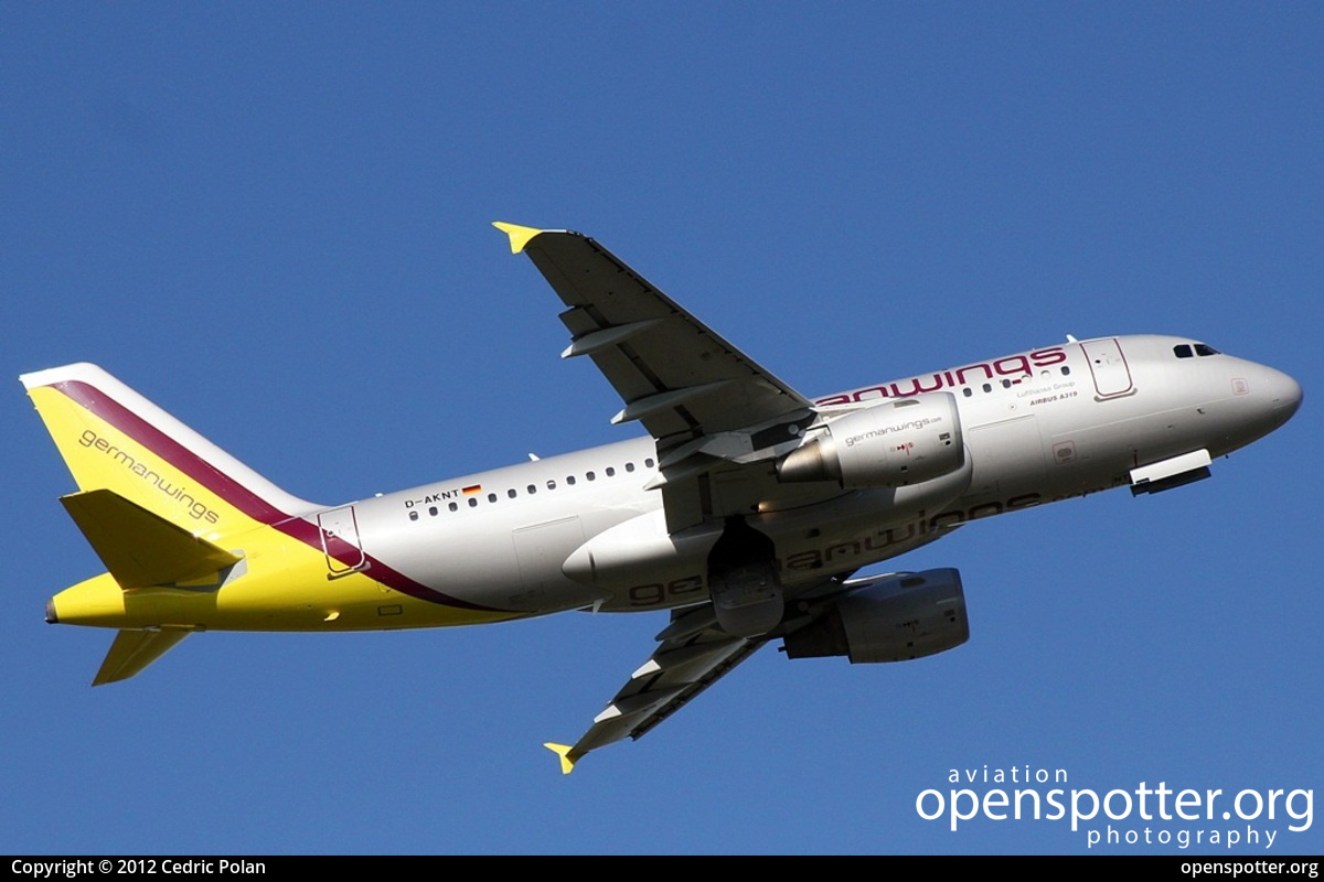 D-AKNT - Germanwings Airbus A319-112 at Düsseldorf International Airport (DUS/EDDL) taken by Cedric Polan | openspotter.org | ID: 4725