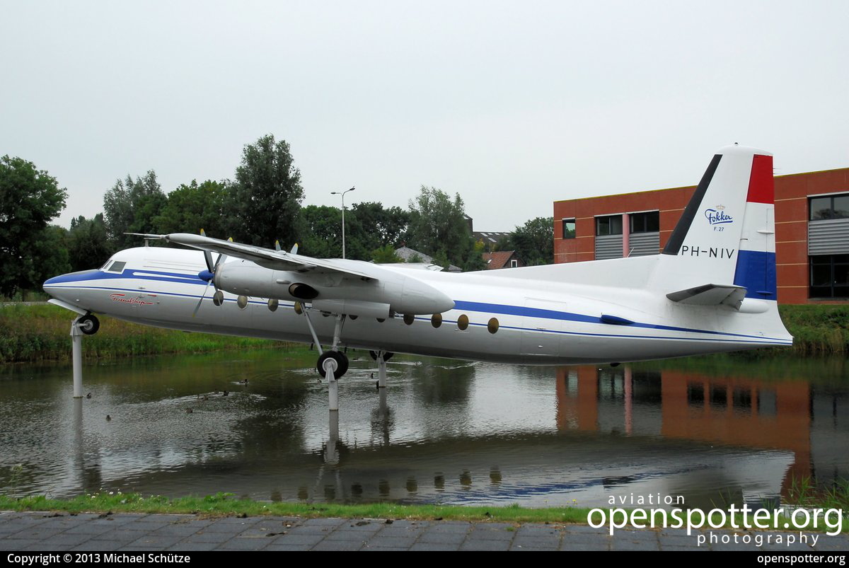 PH-NIV - Fokker Fokker F27-500 Friendship at Schiphol Airport (AMS/EHAM) taken by Michael Schütze | openspotter.org | ID: 13980