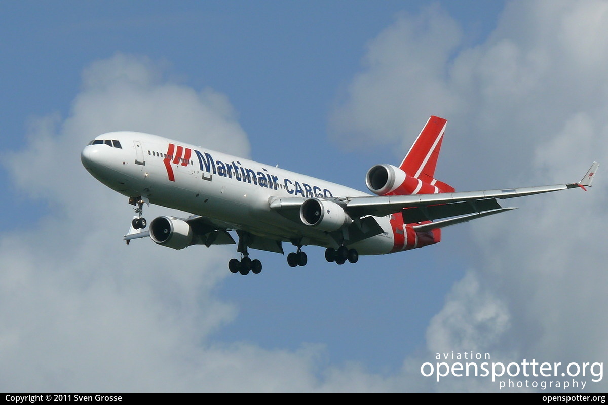 PH-MCR - Martinair McDonnell Douglas MD-11CF at Schiphol Airport (AMS/EHAM) taken by Sven Grosse | openspotter.org | ID: 1890