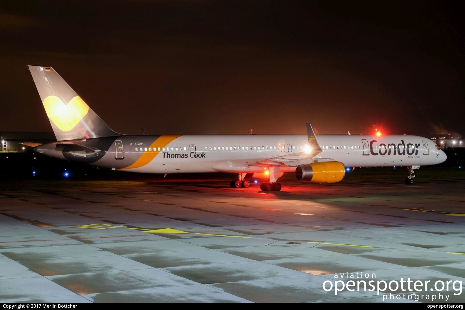 D-ABOH - Condor Boeing 757-330(WL) at Hanover-Langenhagen Airport (HAJ/EDDV) taken by Merlin Böttcher | openspotter.org | ID: 50695