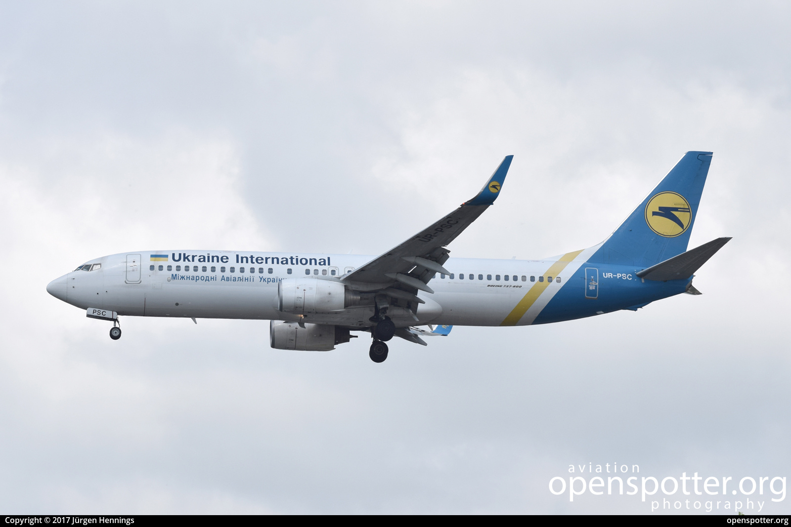 UR-PSC - Ukraine International Airlines Boeing 737-8HX(WL) at Berlin-Tegel Airport (TXL/EDDT) taken by Jürgen Hennings | openspotter.org | ID: 43935
