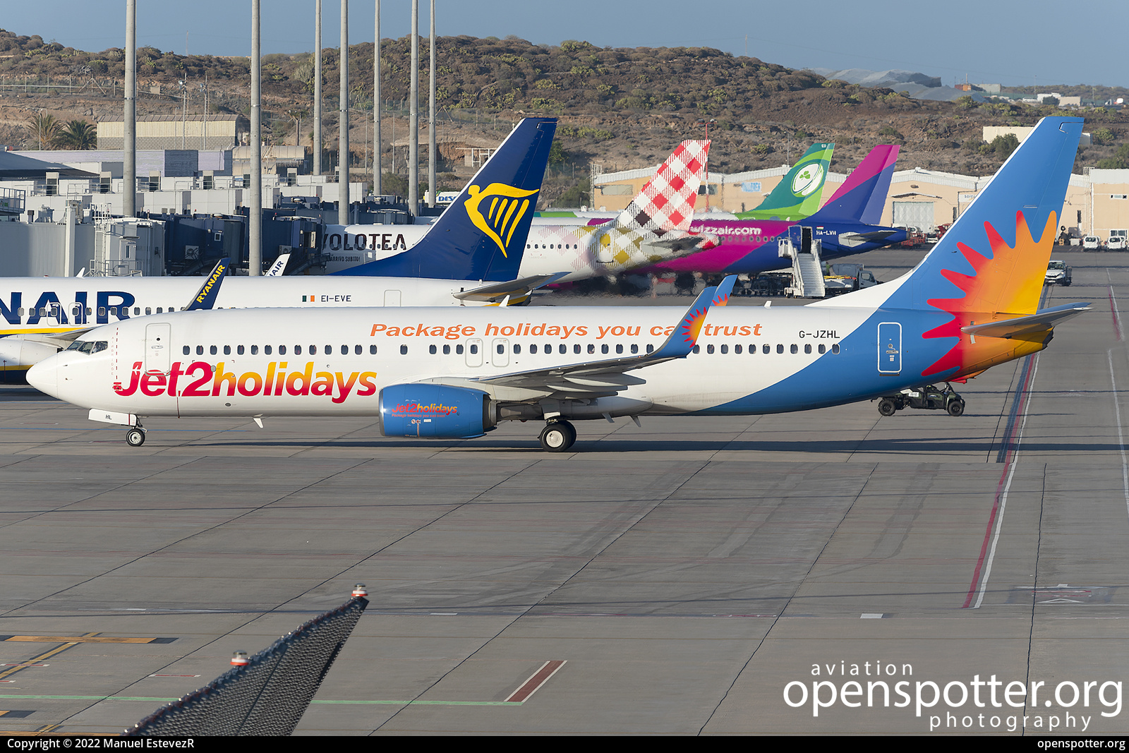 G-JZHL - Jet2.com Boeing 737-8MG at Tenerife South Airport (Reina Sofia Airport) (TFS/GCTS) taken by Manuel EstevezR | openspotter.org | ID: 79122