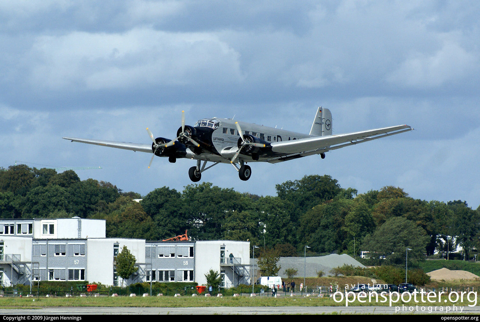 D-CDLH - Deutsche Lufthansa Berlin-Stiftung Junkers Ju 52/3m at Hamburg Finkenwerder Airport (XFW/EDHI) taken by Jürgen Hennings | openspotter.org | ID: 54102