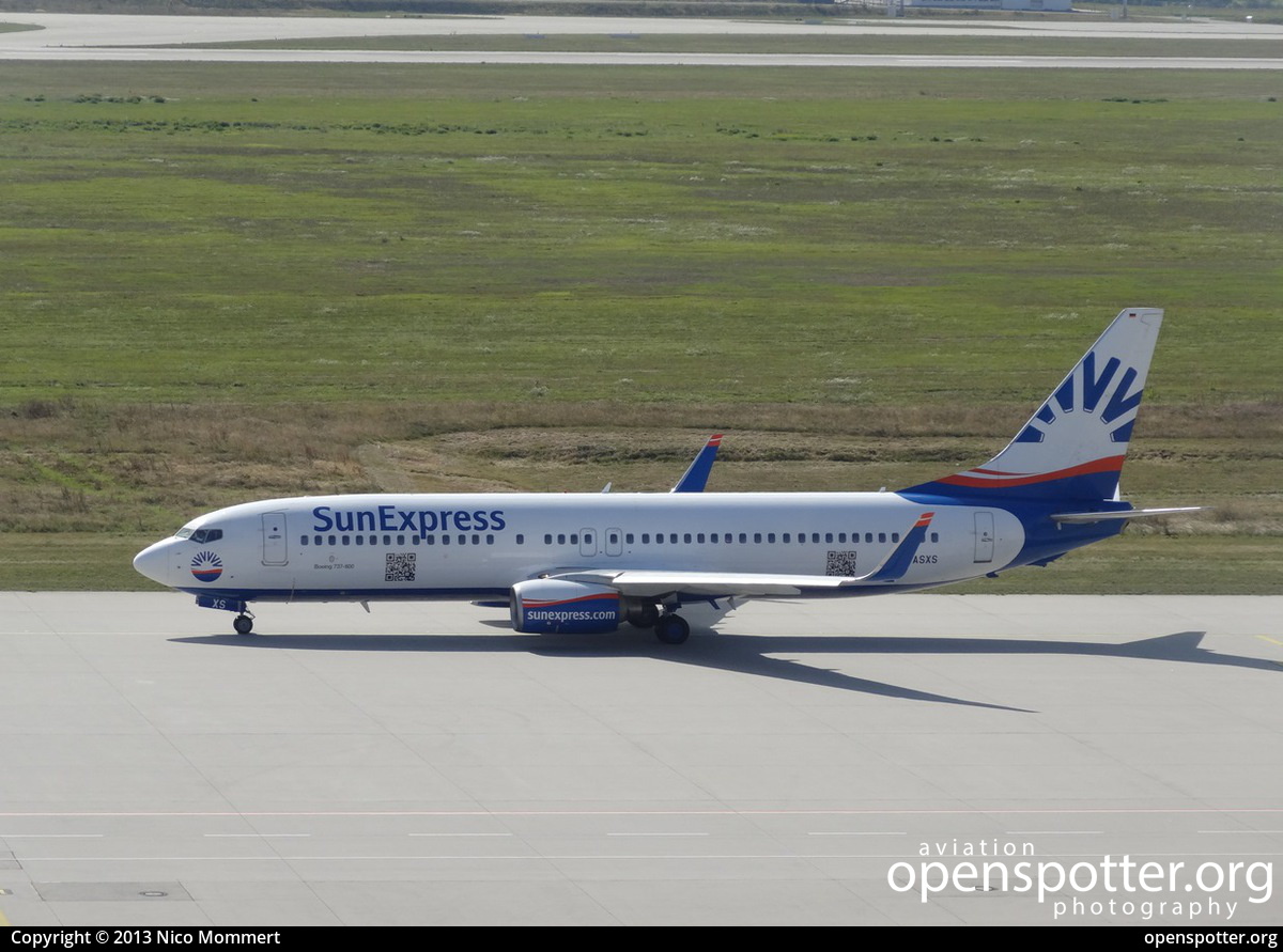 D-ASXS - SunExpress Germany Boeing 737-8AS(WL) at Leipzig/Halle Airport (LEJ/EDDP) taken by Nico Mommert | openspotter.org | ID: 12517