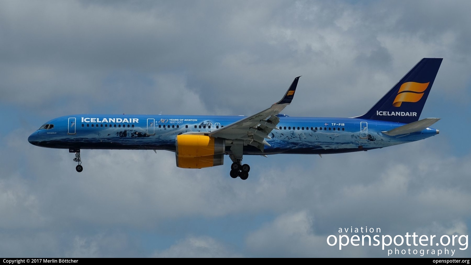 TF-FIR - Icelandair Boeing 757-256(WL) at Hamburg Airport (Fuhlsbüttel Airport) (HAM/EDDH) taken by Merlin Böttcher | openspotter.org | ID: 43623