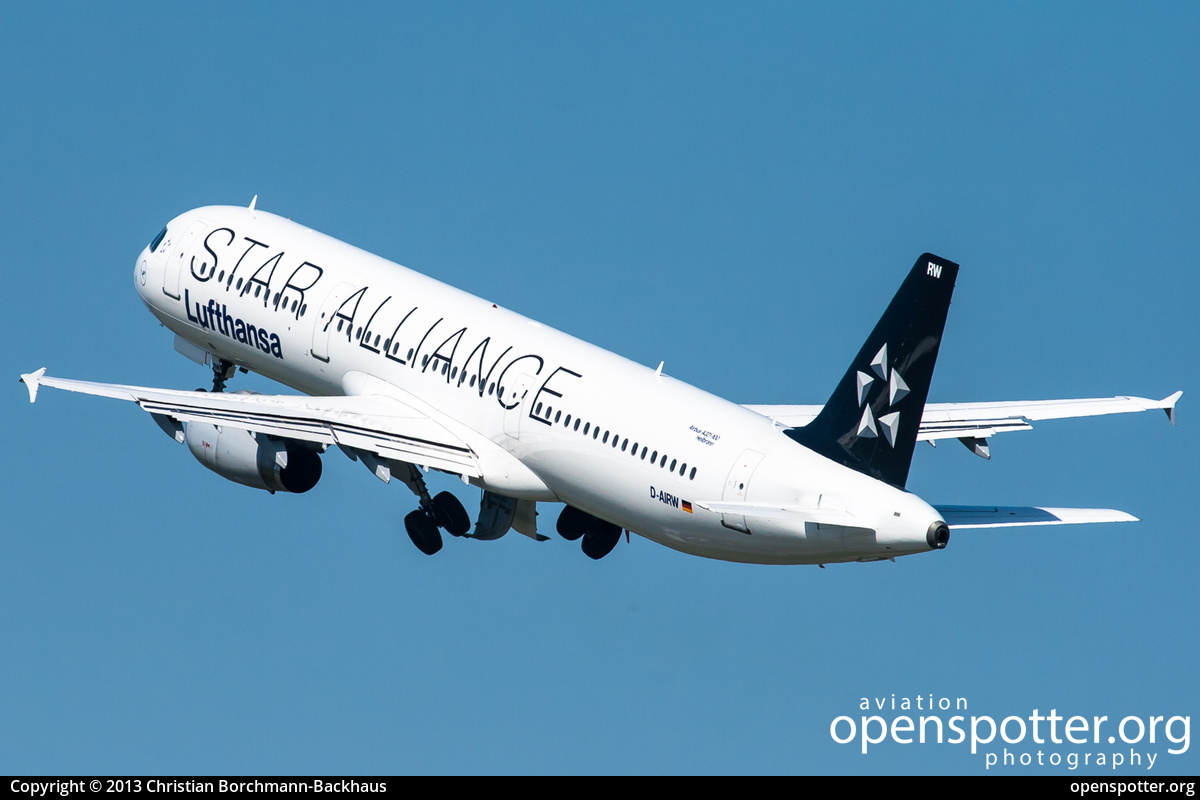 D-AIRW - Lufthansa Airbus A321-131 at Berlin-Tegel Airport (TXL/EDDT) taken by Christian Borchmann-Backhaus | openspotter.org | ID: 7170