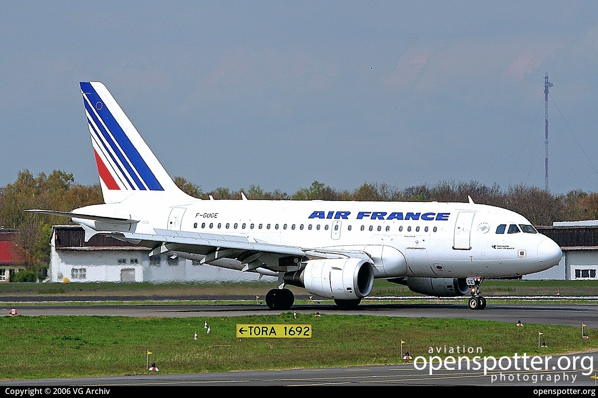 F-GUGE - Air France Airbus A318-111 at Berlin-Tegel Airport (TXL/EDDT) taken by VG Archiv | openspotter.org | ID: 69237