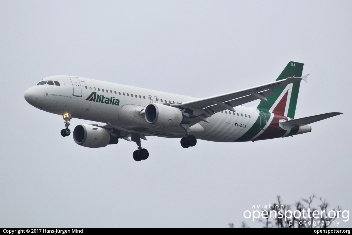 EI-DSA - Alitalia Airbus A320-216 at Berlin-Tegel Airport (TXL/EDDT) taken by Hans-Jürgen Mind | openspotter.org | ID: 38651