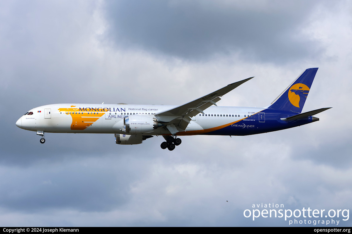 EI-UBN - MIAT - Mongolian Airlines Boeing 787-9 Dreamliner at Frankfurt International Airport (FRA/EDDF) taken by Joseph Klemann | openspotter.org | ID: 89735