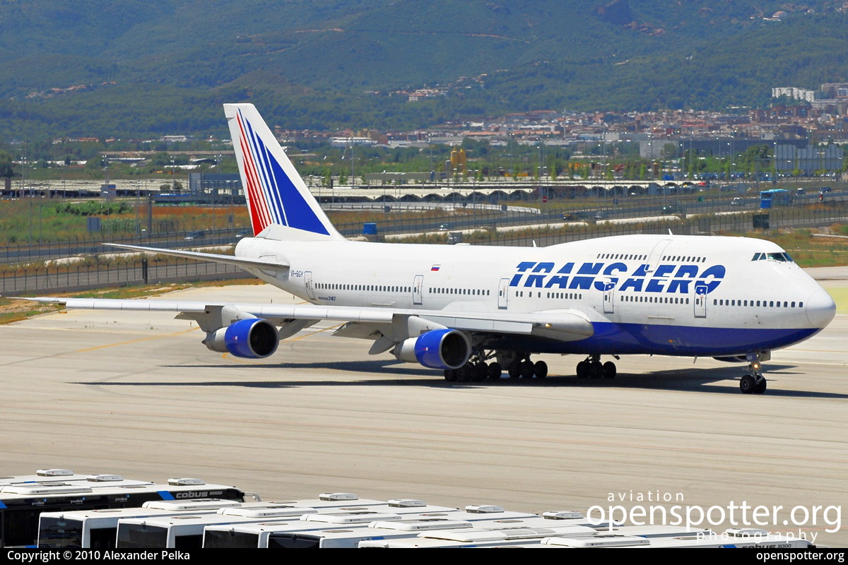VP-BGY - Transaero Airlines Boeing 747-346 at Barcelona Airport (BCN/LEBL) taken by Alexander Pelka | openspotter.org | ID: 11010