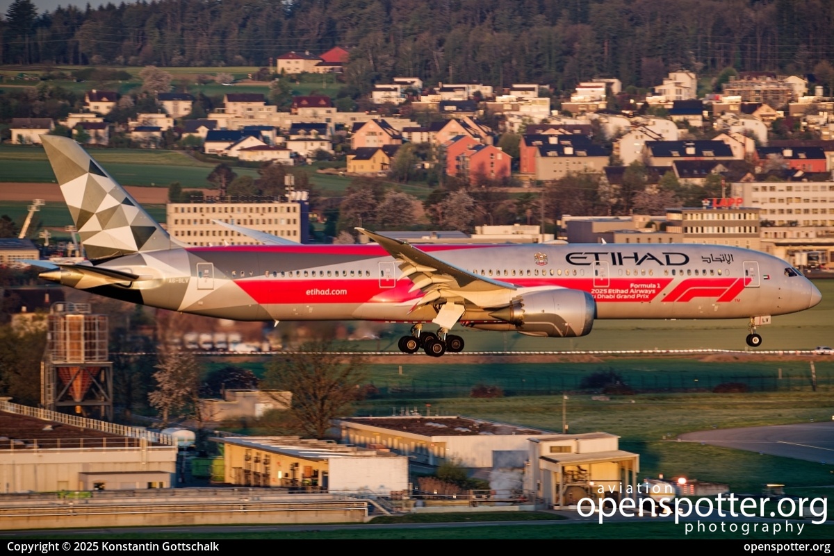 A6-BLV - Etihad Airways Boeing 787-9 Dreamliner at Zurich International Airport (ZRH/LSZH) taken by Konstantin Gottschalk | openspotter.org | ID: 89984