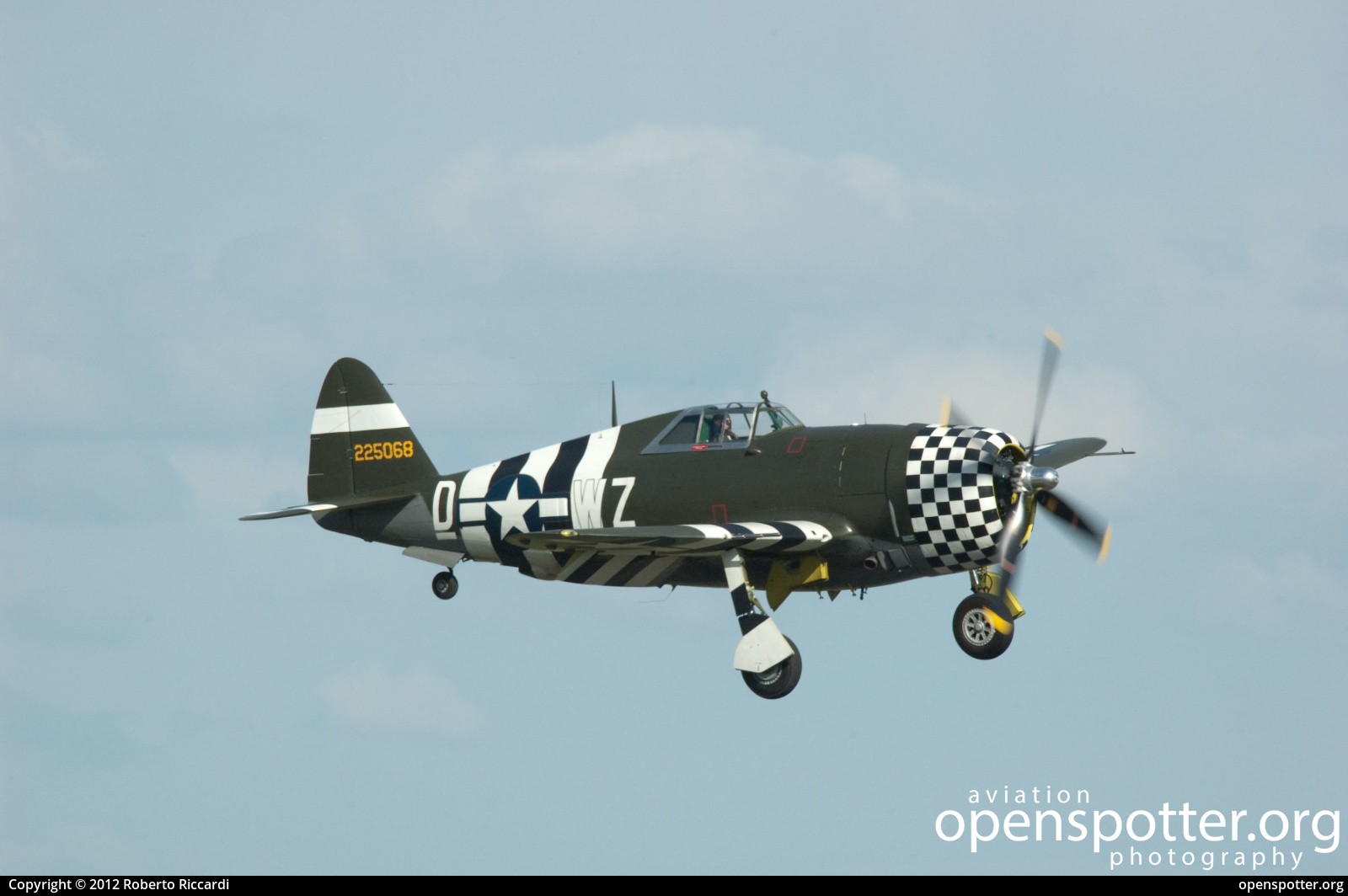G-CDVX - The Fighter Collection Republic P-47G Thunderbolt at Duxford Airport (QFO/EGSU) taken by Roberto Riccardi | openspotter.org | ID: 41602