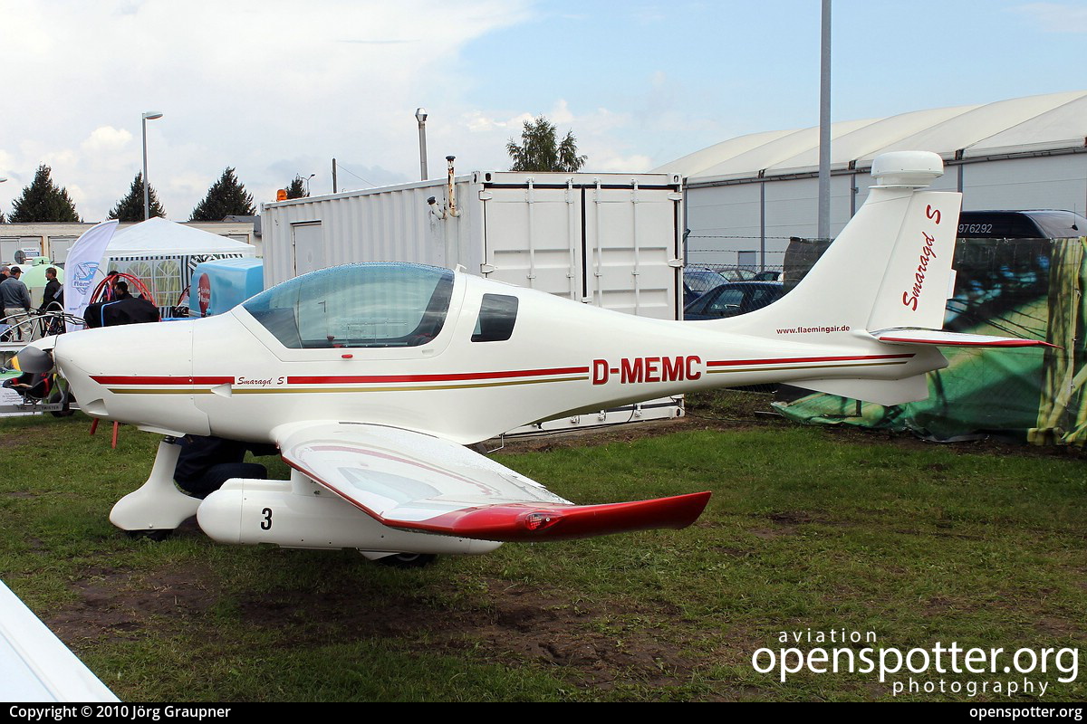 D-MEMC - Private / Untitled Flaming Air Smaragd S at Verkehrslandeplatz Magdeburg City (EDBM) taken by Jörg Graupner | openspotter.org | ID: 38280