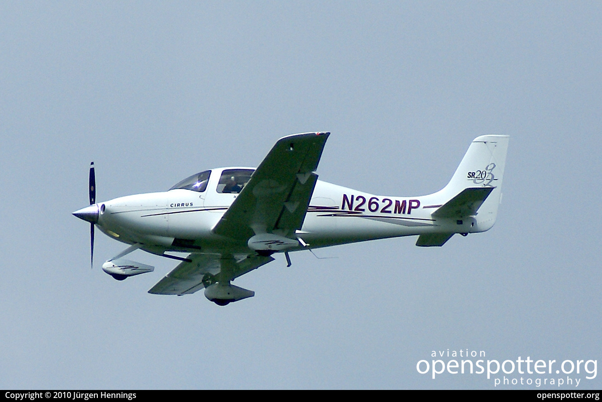 N262MP - Private / Untitled Cirrus SR-20 G2 at Berlin-Schönefeld International Airport (SXF/EDDB) taken by Jürgen Hennings | openspotter.org | ID: 68482