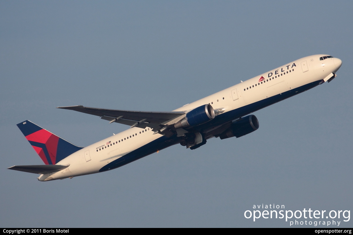 N836MH - Delta Air Lines Boeing 767-432(ER) at Frankfurt International Airport (FRA/EDDF) taken by Boris Motel | openspotter.org | ID: 2043