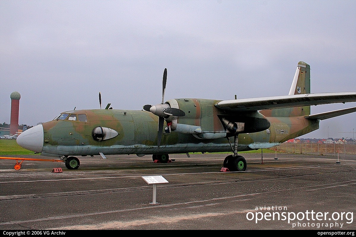 52+09 - Luftwaffe (German Air Force) Antonov An-26 at RAF Gatow (GWW/EDBG) taken by VG Archiv | openspotter.org | ID: 69292