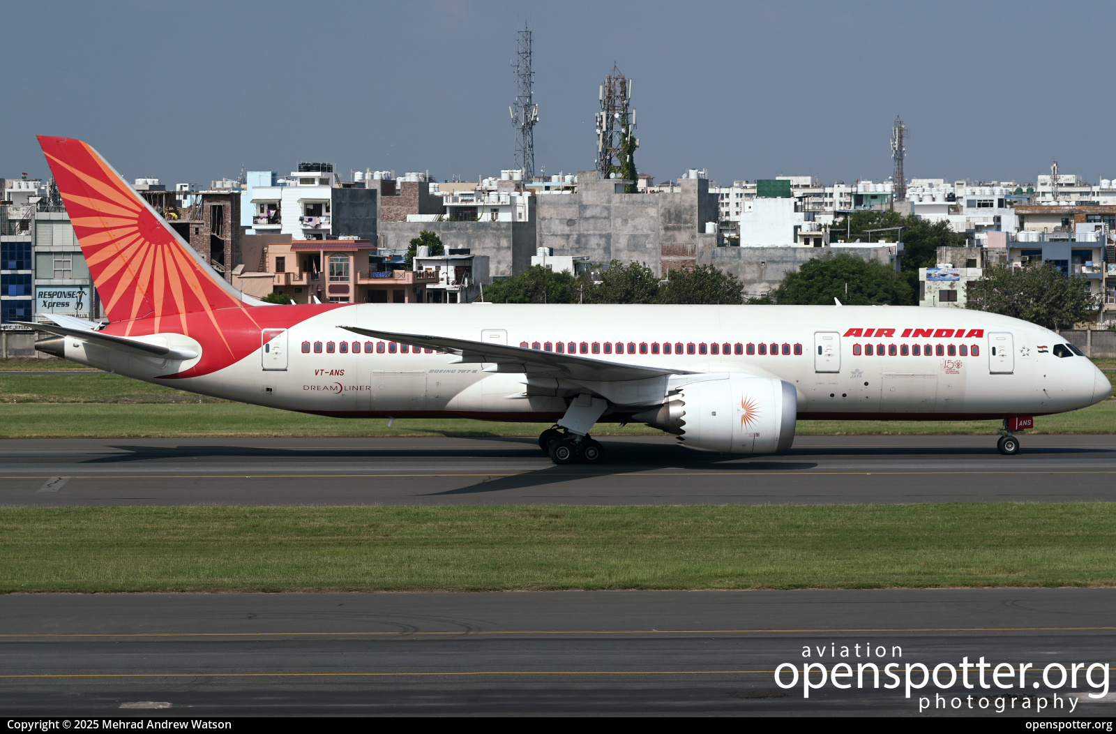 VT-ANS - Air India Boeing 787-8 Dreamliner at Indira Gandhi International Airport (DEL/VIDP) taken by Mehrad Andrew Watson | openspotter.org | ID: 90458