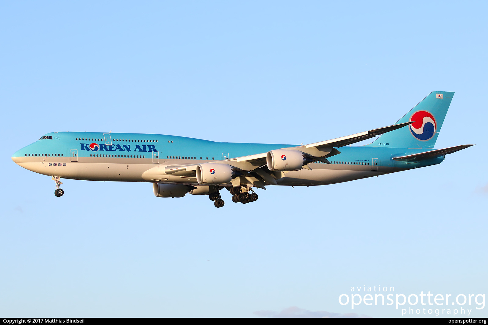 HL7643 - Korean Air Lines Boeing 747-8B5 at London Heathrow Airport (LHR/EGLL) taken by Matthias Bindseil | openspotter.org | ID: 65171