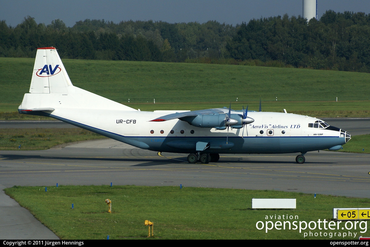 UR-CFB - Aerovis Airlines Antonov An-12 at Hamburg Airport (Fuhlsbüttel Airport) (HAM/EDDH) taken by Jürgen Hennings | openspotter.org | ID: 33804