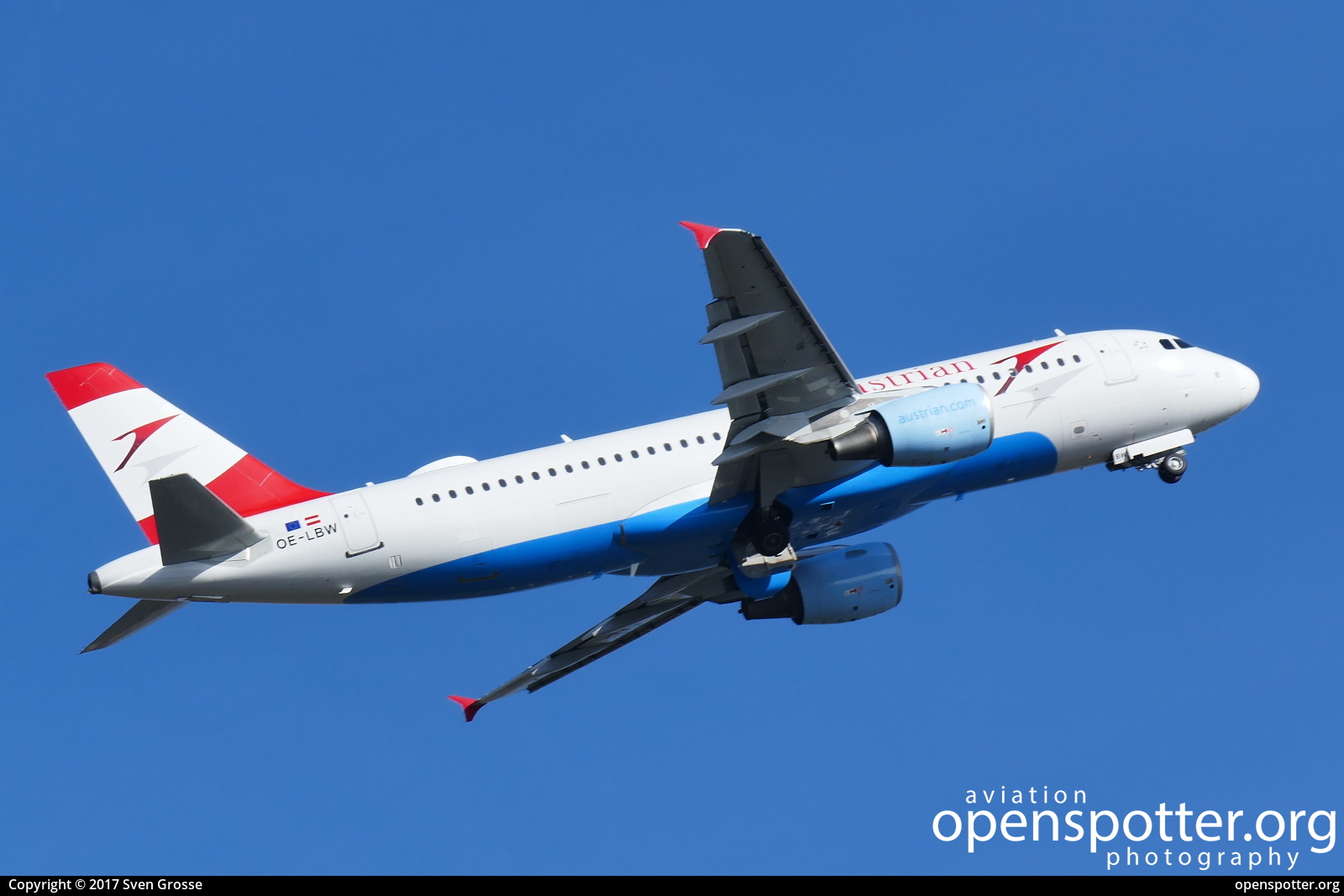 OE-LBW - Austrian Airlines Airbus A320-214 at Berlin-Tegel Airport (TXL/EDDT) taken by Sven Grosse | openspotter.org | ID: 45646