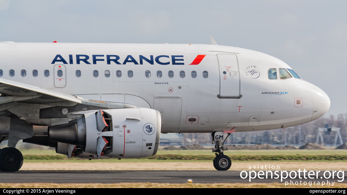 F-GUGM - Air France Airbus A318-111 at Schiphol Airport (AMS/EHAM) taken by Arjen Veeninga | openspotter.org | ID: 38758