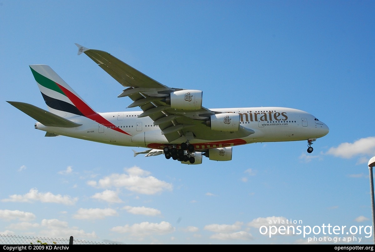 A6-EDE - Emirates Airbus A380-861 at Birmingham International Airport (BHX/EGBB) taken by KD Archiv | openspotter.org | ID: 60892