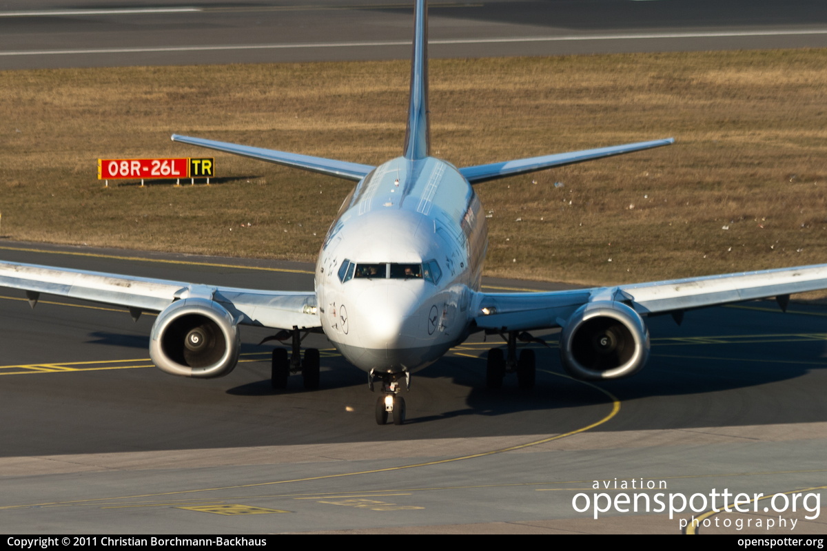 D-ABXP - Lufthansa Boeing 737-330 at Berlin-Tegel Airport (TXL/EDDT) taken by Christian Borchmann-Backhaus | openspotter.org | ID: 840