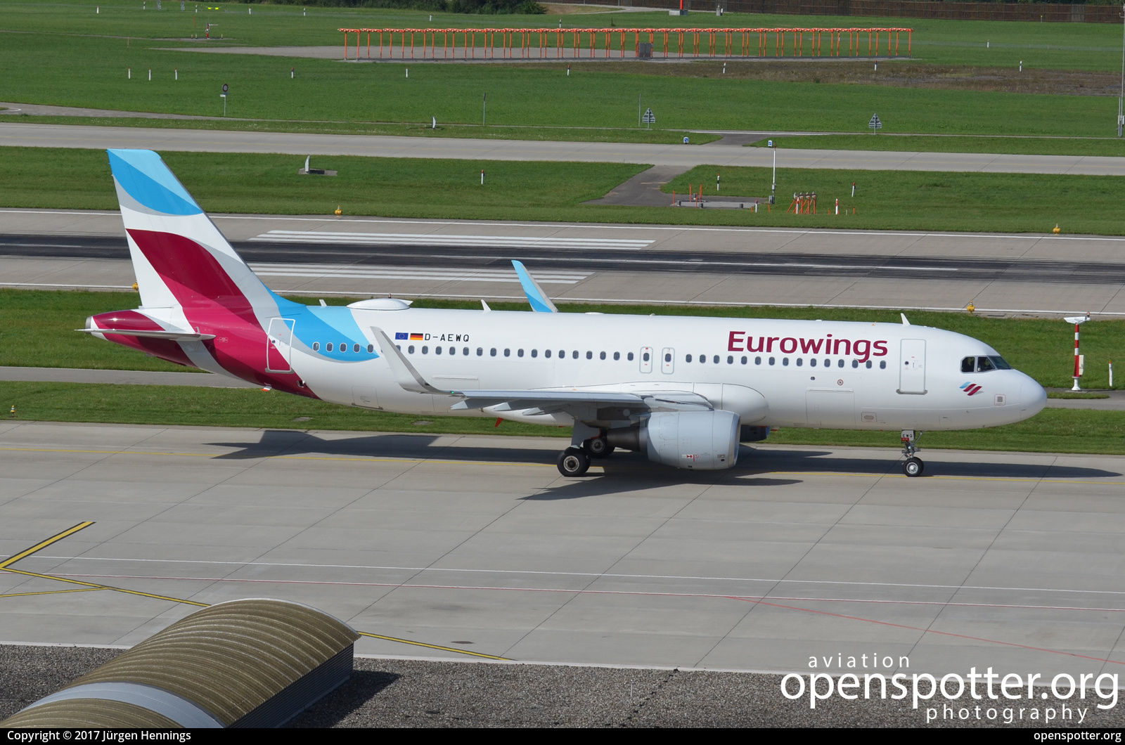 D-AEWQ - Eurowings Airbus A320-214(WL) at Zurich International Airport (ZRH/LSZH) taken by Jürgen Hennings | openspotter.org | ID: 47215