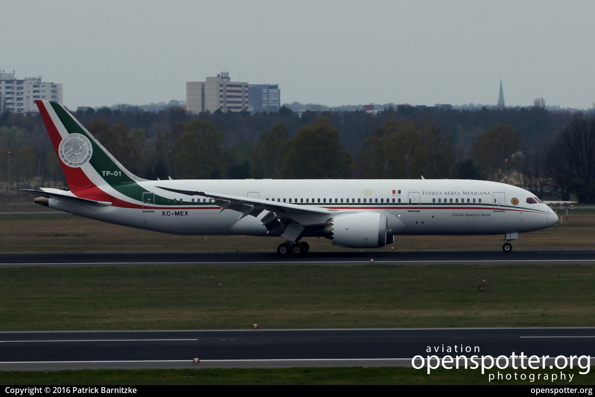 XC-MEX - Mexico Air Force (Fuerza Aerea Mexicana) Boeing 787-881 Dreamliner at Berlin-Tegel Airport (TXL/EDDT) taken by Patrick Barnitzke | openspotter.org | ID: 28363